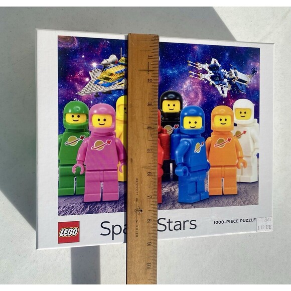 LEGO X Chronicle Books Lego Space Stars Minifigures- 1000 piece Puzzle - Picture 7 of 14